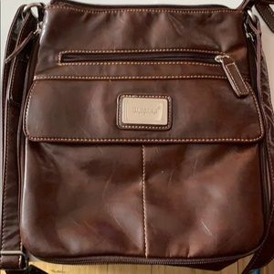 Diverso Italy Expandable Crossbody Leather Bag